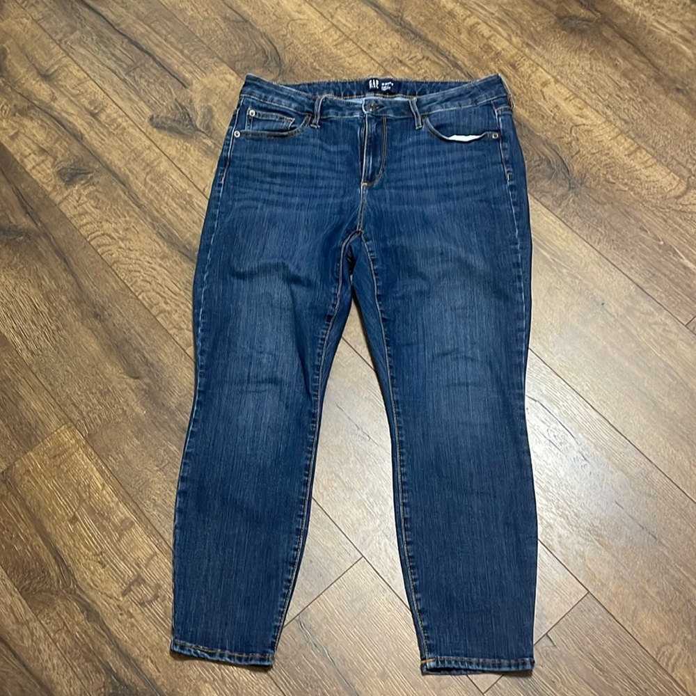 GAP Denim Curvy Legging, Size 32 Regular
